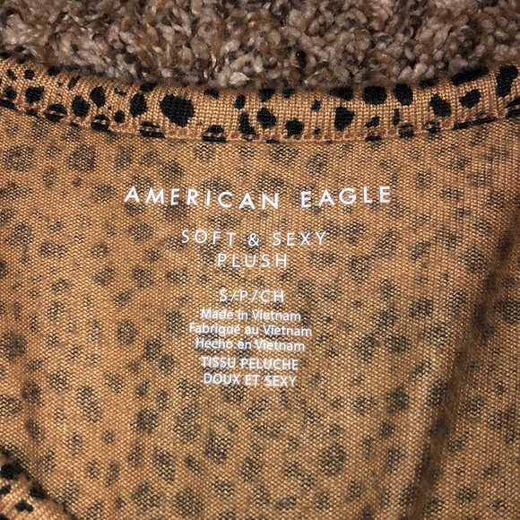 American Eagle cheetah shirt - Picture 2 of 2